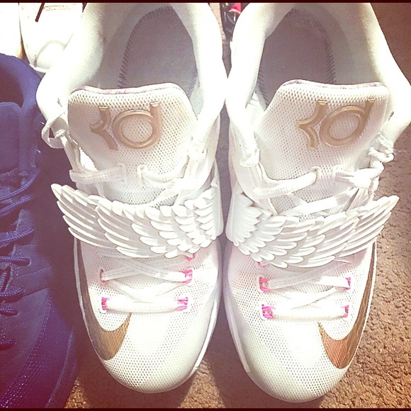 kd aunt pearl shoes